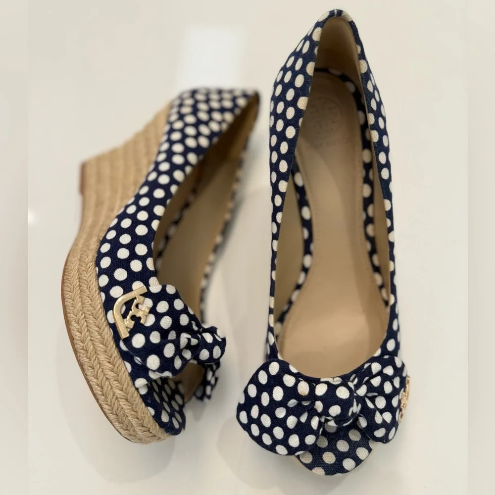 Tory Burch Dory 85MM Peep Toe Espadrille-Polka Dot Canvas, Size 7.5, GENTLY WORN